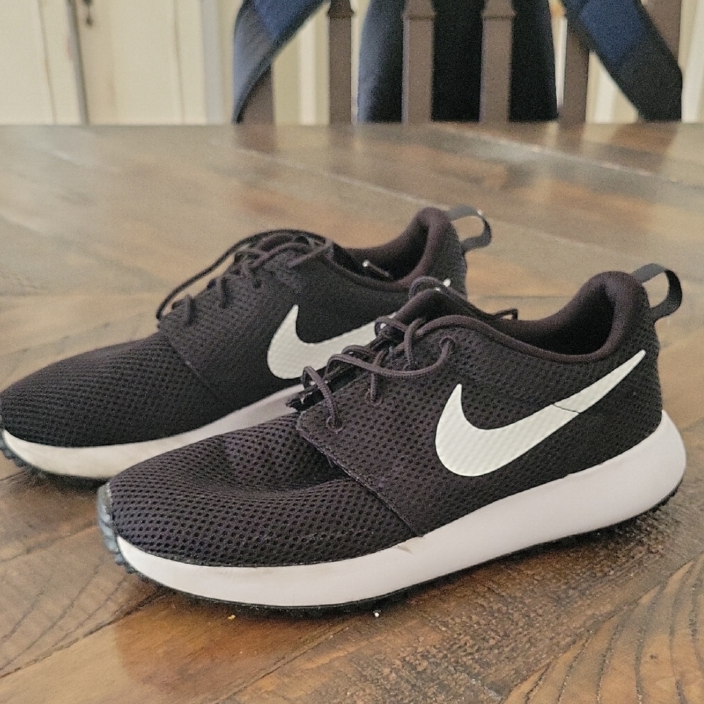 Nike Golf shoes sz 7